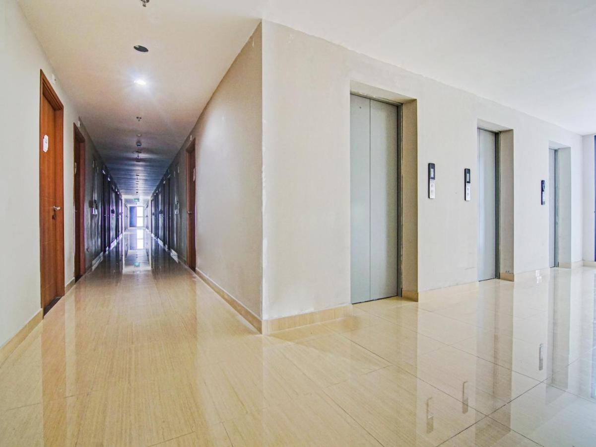Oyo 90339 Evenciio Apartment Syariah Depok Bagian luar foto
